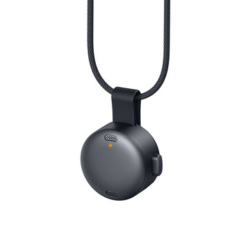 El Soundcore Work puede llevarse como colgante...
