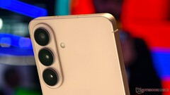 Según un informe procedente de Corea, Samsung ha confirmado que el Galaxy S27 Ultra solo contará con un sistema de triple cámara.