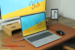 Reseña del HP EliteBook 865 G10: HP ha cedido amablemente la unidad de reseña