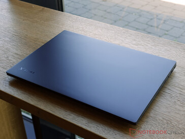 El elegante chasis del Acer Swift X 14 AI (Fuente de la imagen: Notebookcheck)