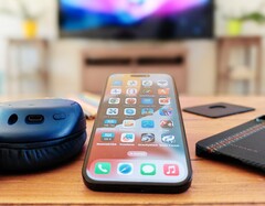 Applesegún los informes, el próximo iOS 18 incluirá varias funciones nuevas de inteligencia artificial. (Fuente: Notebookcheck)