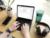 El JingPad A1 tiene una gran pantalla AMOLED y funciona con Linux. (Fuente de la imagen: Jingling)