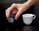 El cargador Rolling Square SuperTiny 65W está más barato en Amazon. (Fuente de la imagen: Rolling Square vía Facebook)
