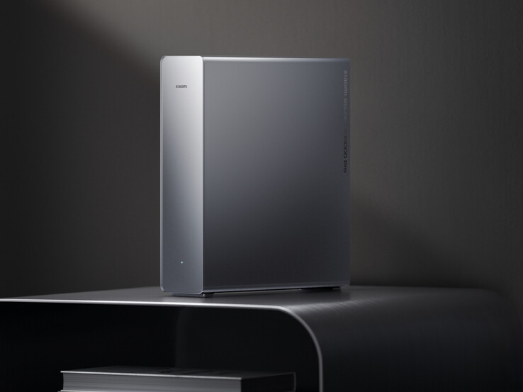 La Router BE19000 Pro mide 242 x 70 x 273 mm.