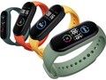 El Xiaomi Mi Band 5 ha sido elogiado por sus numerosas funciones disponibles a un bajo precio. (Fuente de la imagen: Xiaomi/Amazonia)