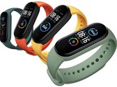 El Xiaomi Mi Band 5 ha sido elogiado por sus numerosas funciones disponibles a un bajo precio. (Fuente de la imagen: Xiaomi/Amazonia)