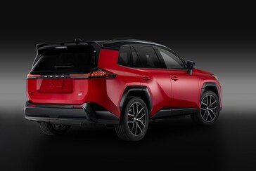 El Toyota RAV4 GR Sport híbrido enchufable de 2026