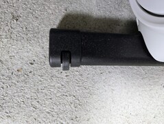 El mini entrenador es fácil de maniobrar gracias a los rodillos del travesaño