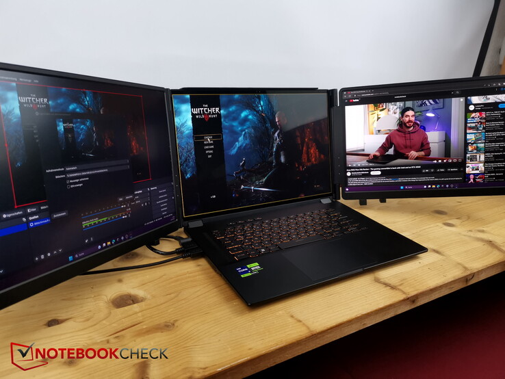 Análisis de Monduo 16 Pro Duo: Una configuración integrada de triple  monitor para portátiles -  Analisis