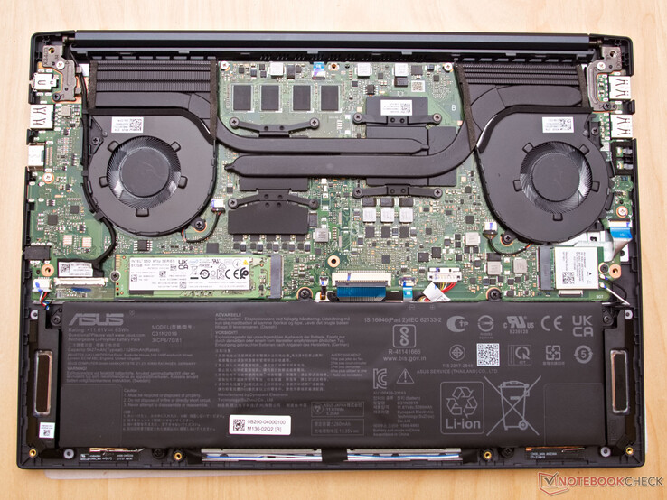 El interior del VivoBook Pro 14