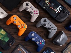 La 8BitDo Pro 3 está disponible en cuatro colores y es compatible con varios sistemas operativos. (Fuente de la imagen: 8BitDo)