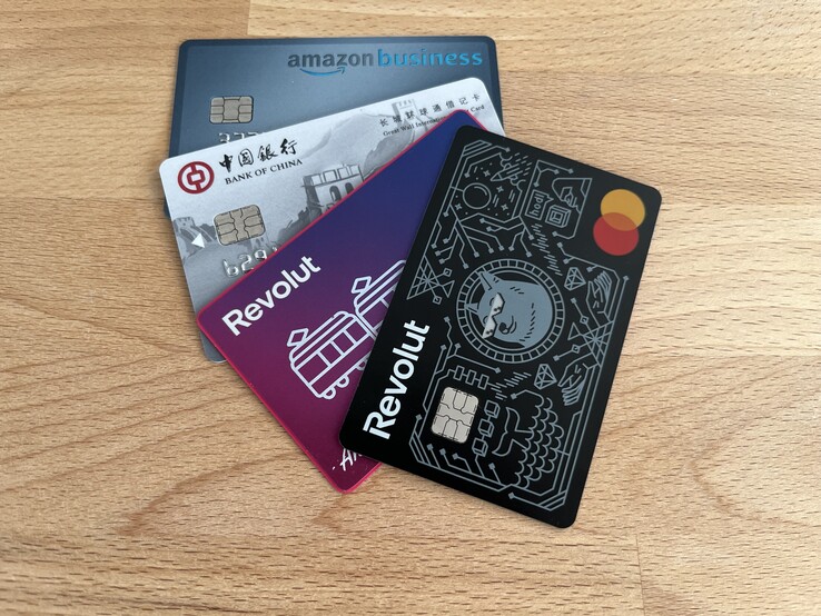 En comparación con otros proveedores, Revolut ofrece una amplia gama de diseños interesantes