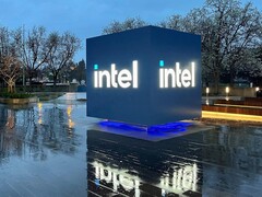 El fundador de TSMC critica el giro de la fundición de Intel; dice que el enfoque en la IA era crucial (Fuente de la imagen: Intel)