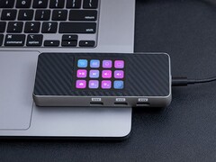 La KiknaBox es una estación de acoplamiento con pantalla y macros (Fuente de la imagen: fabricante)