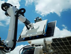 El robot solar puede instalar módulos fotovoltaicos de forma casi totalmente autónoma.