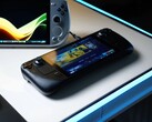 Una Steam Deck que muestra la pantalla de inicio de SteamOS descansa sobre un escritorio blanco resplandeciente junto a varios PC portátiles para juegos basados en Windows, incluidos los dispositivos ASUS ROG Ally y Ayaneo. (Fuente de la imagen: Notebookcheck)