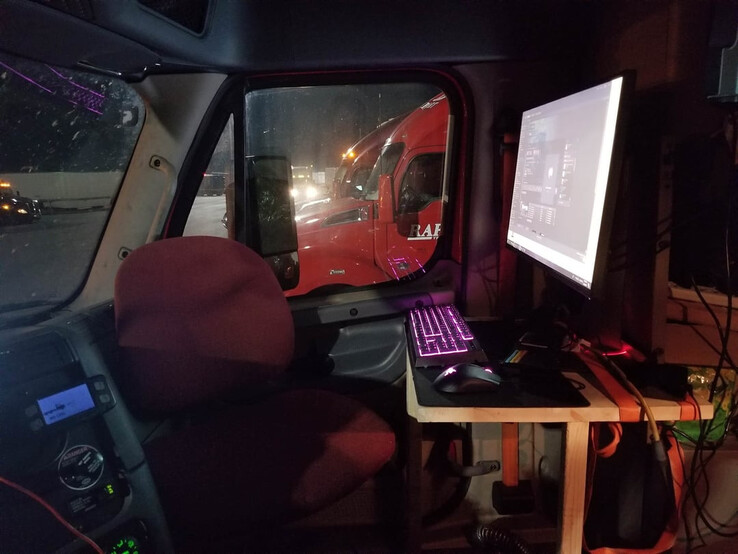 (Fuente de la imagen: u/BudgieBeater vía r/battlestations)