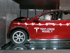 El Tesla Model Y obtiene una calificación de 5 estrellas en las pruebas de seguridad de choque. (Fuente de la imagen: NHTSA)