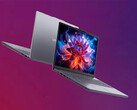Lenovo vende actualmente el IdeaPad Slim 3 en acabados Azul Cósmico y Gris Luna.