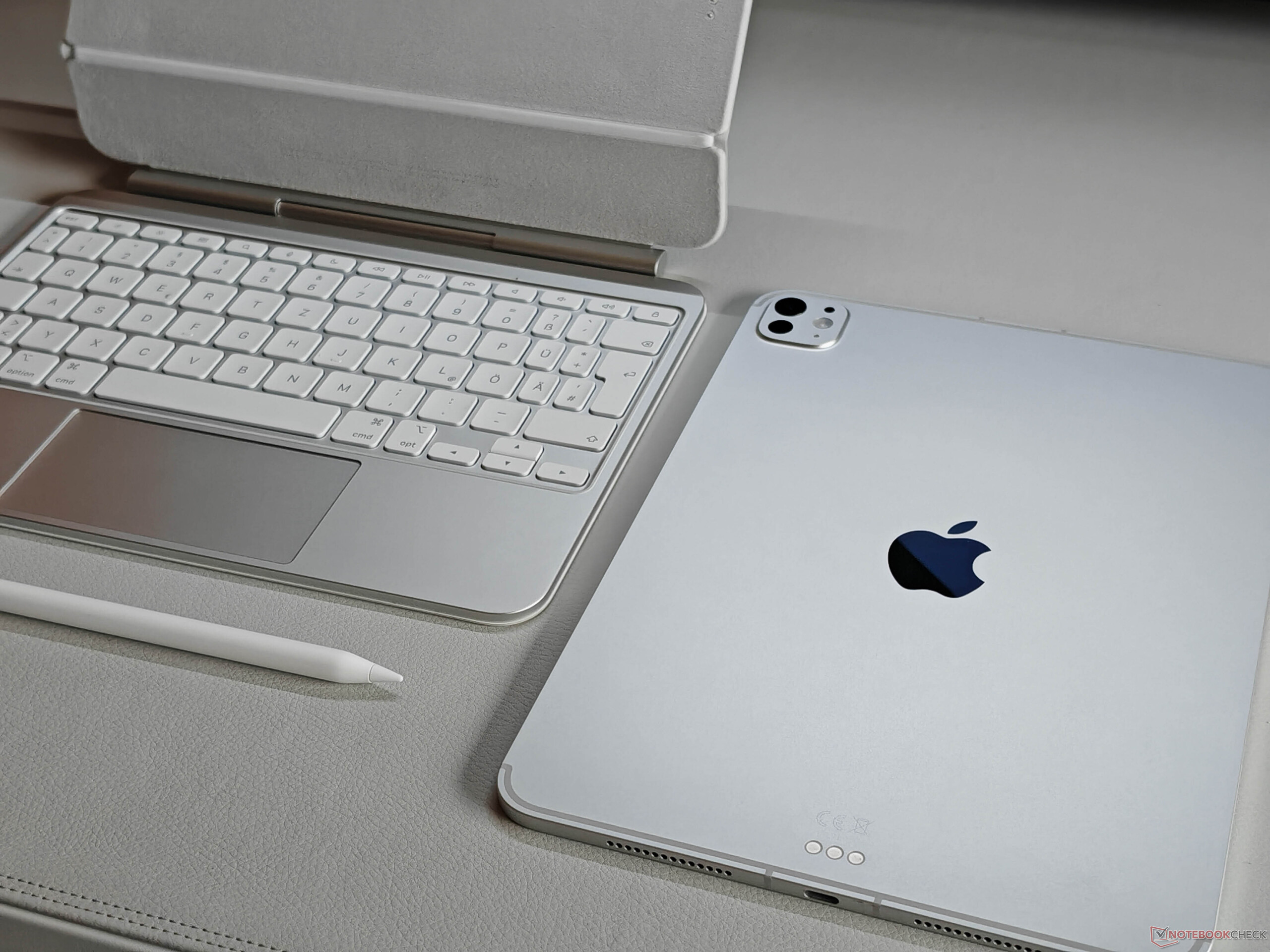 Apple iPad Pro 11 2025 - Notebookcheck.org