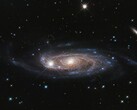 Una imagen que muestra la galaxia UGC 2885 en el universo.