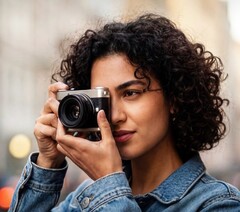 La Esquisse Camera incorpora un sensor Micro Cuatro Tercios en un cuerpo compacto.