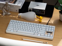 Teclado mecánico inalámbrico Soleil con carga solar