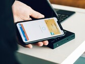 Apple abre por fin el chip NFC del iPhone a las aplicaciones de terceros. (Fuente de la imagen: CardMapr.nl)