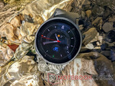 La última actualización de la serie Galaxy Watch5 supone una descarga de más de 500 MB. (Fuente de la imagen: NotebookCheck)