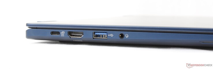 Izquierda: USB-C 4.0 con Power Delivery + DisplayPort, HDMI 2.1, USB-A (5 Gbps), auriculares de 3.5 mm