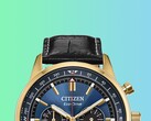 El nuevo cronógrafo Racing de Citizen combina una esfera azul con una caja en tono dorado.