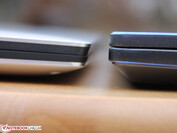 El MSI PS63 Modern 8RC (15,9 mm de espesor) junto a un Dell XPS 13 9380 (12 mm en su punto más grueso)
