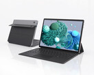 El S13 Neo está disponible actualmente por 576 dólares en AliExpress. En la imagen: una fotografía promocional en la que se muestran la parte delantera y trasera del convertible con el teclado magnético acoplado.