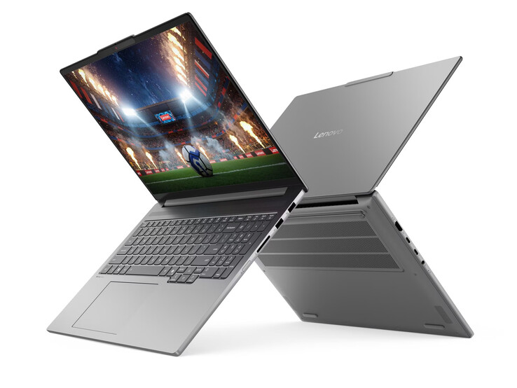 El IdeaPad Pro 5i 16IPH11 se carga a una potencia de hasta 170 W mediante el cargador Slim tip de Lenovo.