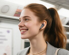 Los auriculares inalámbricos MeloBuds N70 cuestan 59,99 dólares. En la imagen: una foto promocional de los auriculares. (Fuente de la imagen: QCY)
