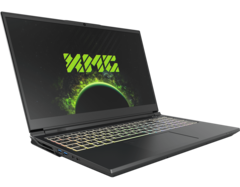 La línea 2022 PRO de XMG presenta componentes más potentes y un perfil ligeramente más grueso en comparación con los modelos 2021. (Fuente de la imagen: XMG)