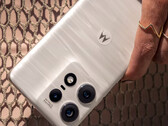 El Edge 50 Fusion probablemente seguirá el lenguaje de diseño del Edge 50 Pro, en la imagen. (Fuente de la imagen: Motorola)