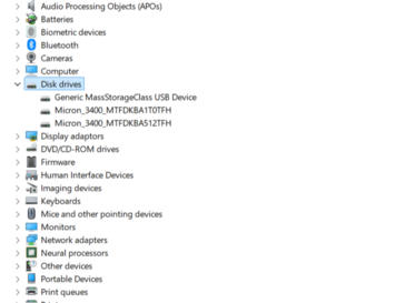 Antes del hackeo, las unidades SSD aparecen en la lista de 