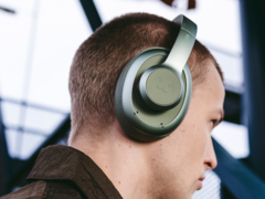 Los nuevos auriculares Clam Ace 2 de Fresh &#039;n Rebel (en la imagen) se lanzan en 6 colores diferentes. (Fuente de la imagen: Fresh &#039;n Rebel)