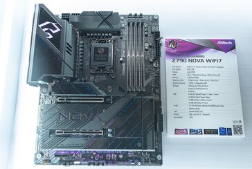 ASRock Z790 Nova WiFi7 (Fuente de la imagen: Xfastest.com)