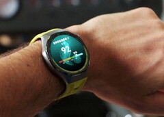 El Huawei Watch GT 7 Pro también está disponible en llamativos colores verde y amarillo.