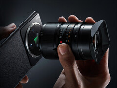 La Xiaomi 17 Ultra podría parecerse a una cámara DSLR. En la imagen: Concepto de la 12S Ultra. (Fuente de la imagen: Xiaomi)