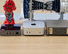 El mini-PC MaixStation de Sipeed (en el extremo izquierdo) promete convertirse en una potente máquina de IA local gracias a su chip Axera AX8860P