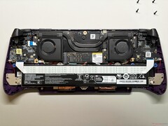 La Intel Arc G3 Extreme es rápida, pero también es cara y no destaca precisamente por su eficiencia energética.