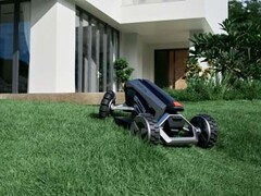 El EcoFlow Blade es un robot cortacésped inteligente que barre el césped. (Fuente de la imagen: EcoFlow)