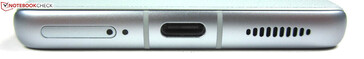 Parte inferior: Ranura SIM, micrófono, USB-C 2.0, altavoz