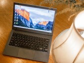 La HeroBook Air es pequeña, pero también poco potente. (Fuente de la imagen: Chuwi)