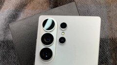 Según un minorista finlandés, ya no habrá una versión de 128 GB del modelo base Galaxy S26. (Fuente de la imagen: @SaudiAndroid, editado) 