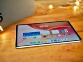 La Oppo Pad 6 tiene un aspecto estupendo y ofrece un gran rendimiento, pero presenta problemas con la conexión Wi-Fi.