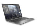 El HP ZBook Firefly 14 G8 ofrece un rendimiento de estación de trabajo en un chasis tan ligero como el del MacBook Air. (Fuente de la imagen: HP)
